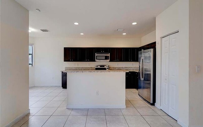 Building Photo - 15166 SW 119th St