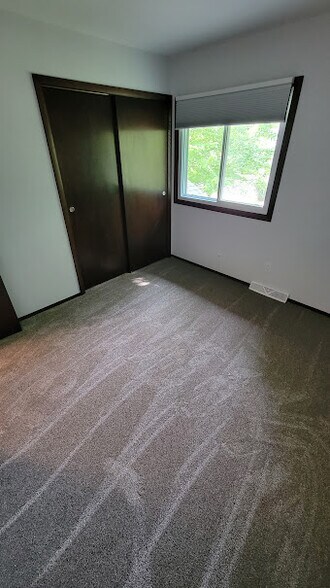 Bedroom 1 - Second Floor - 526 Hartridge Dr