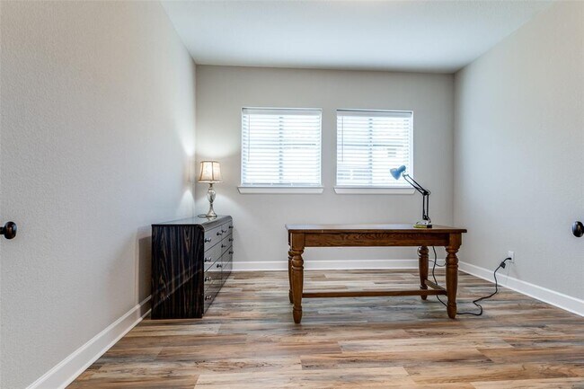 Building Photo - 23623 Lively Ferry Ln