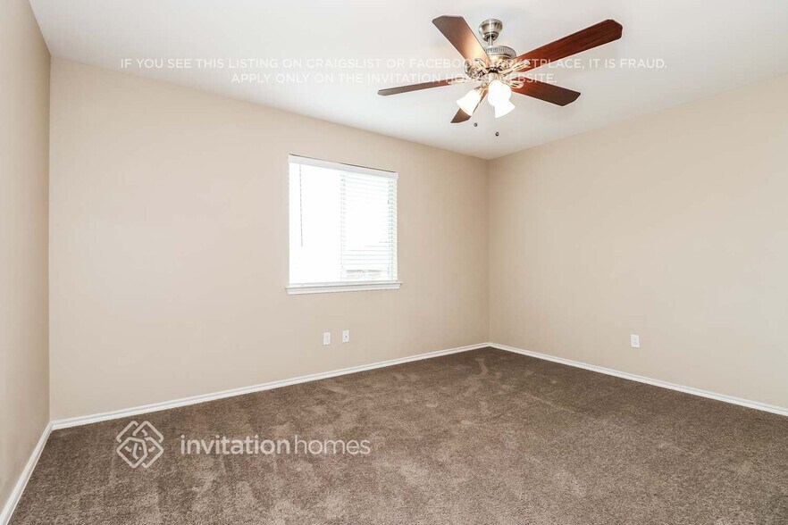 Building Photo - 219 Windmill Dr