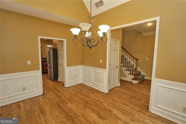 Building Photo - 1360 East Gate Ct SE