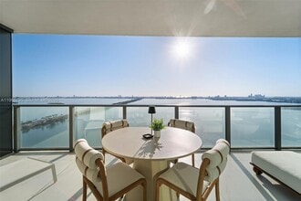 Building Photo - 3131 NE 7th Ave