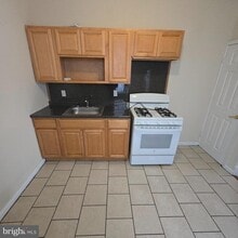 Building Photo - 2624 E Venango St