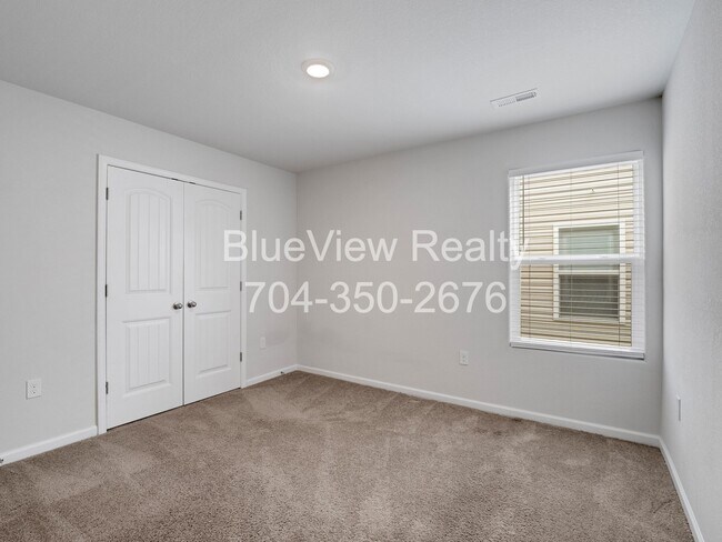 Building Photo - 9346 Creedmore Hills Dr