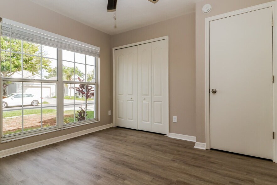Building Photo - 18134 Leafwood Cir