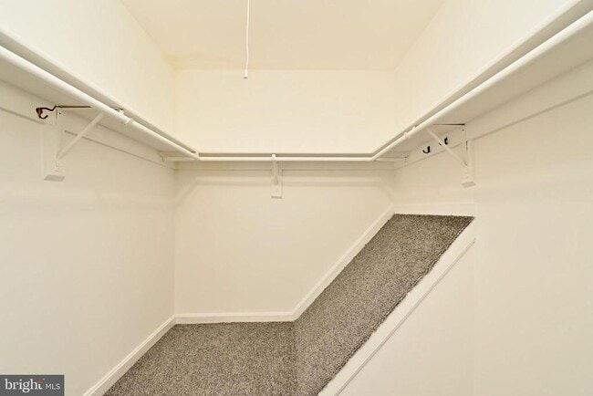 Building Photo - 2481 Windbreak Dr