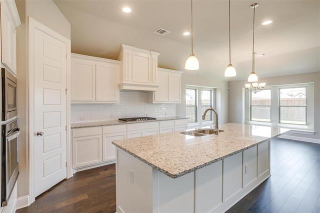 Building Photo - 820 Cavalcade Dr