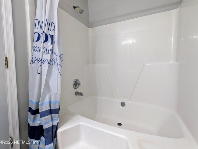 Building Photo - 572 Staffordshire Dr