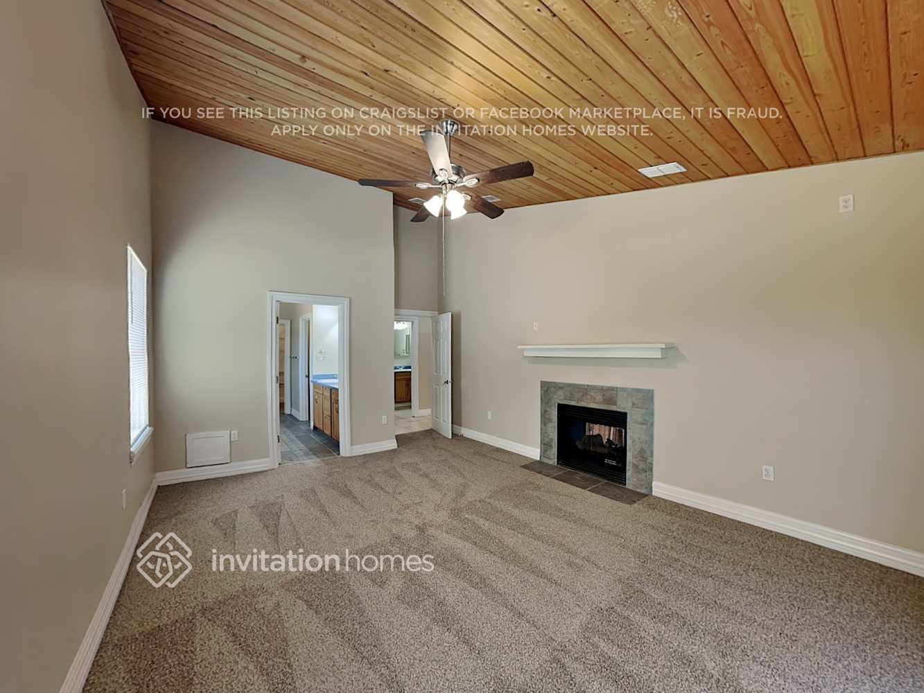 Building Photo - 10613 Lakeshore Dr