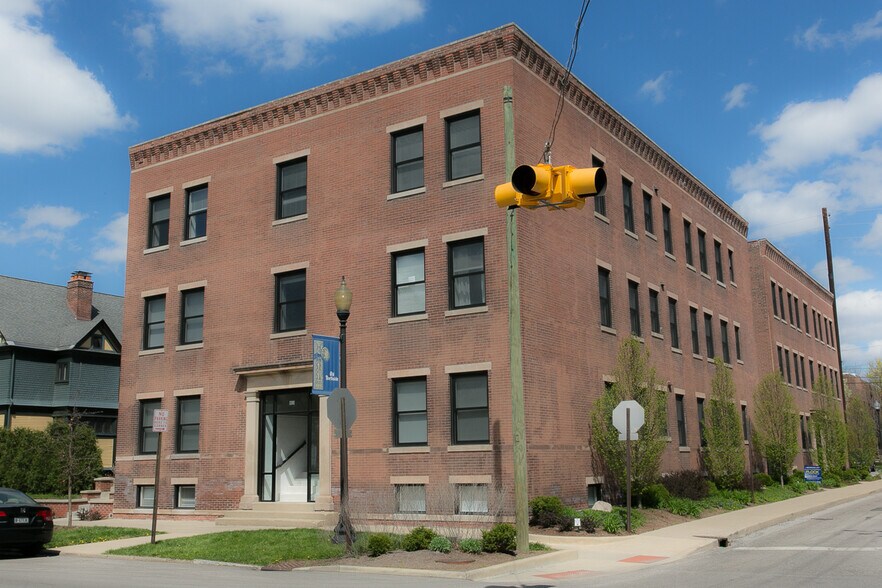 Primary Photo - 1301 N Alabama St