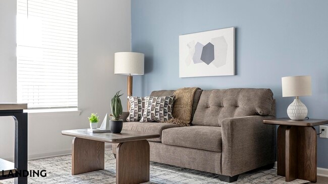 Building Photo - 2800 Milan Ct