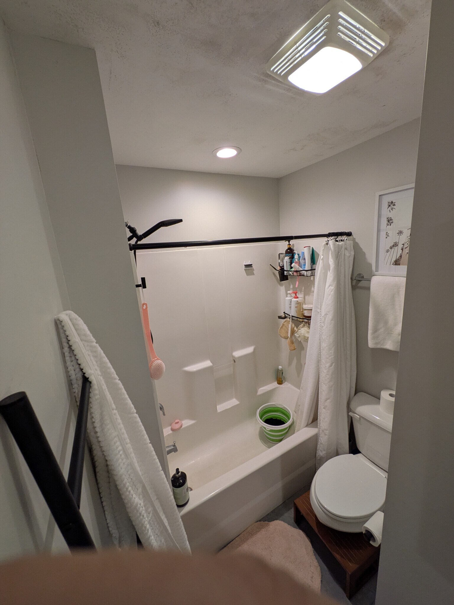 Building Photo - 12 E 54th St