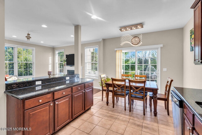 Building Photo - 40 Demarest Dr