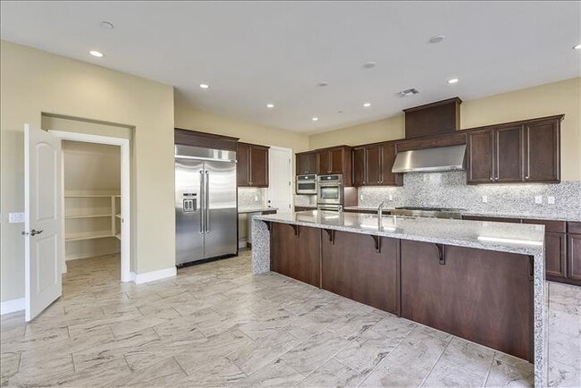 Building Photo - 4489 Snowberry Ct