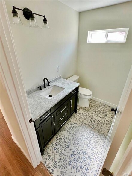 Building Photo - 13106 Jouett St