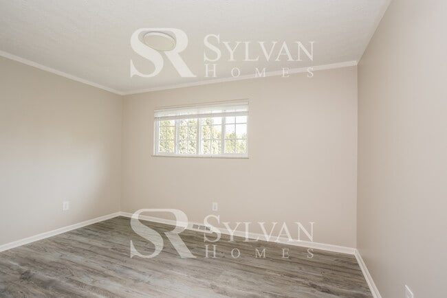 Building Photo - At Last, This Is What You Have Been Searching For!