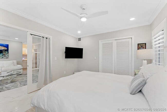 Building Photo - 990 Casuarina Rd