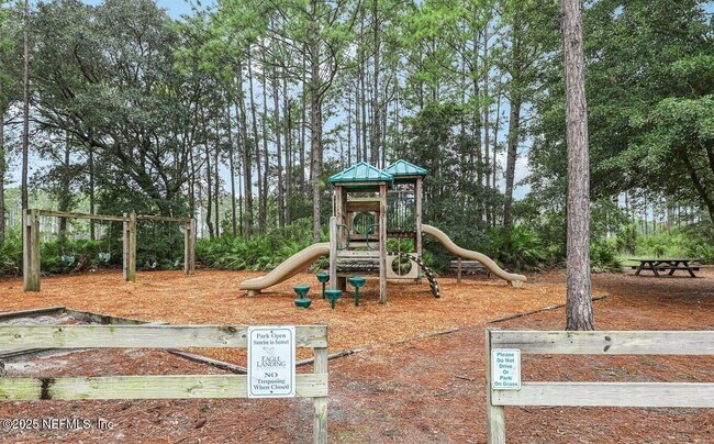 Building Photo - 1494 Shadow Creek Dr