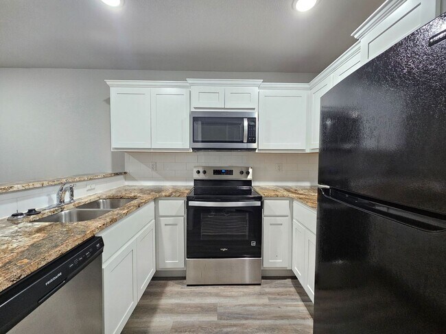 Building Photo - 230 N Mary Jo Dr