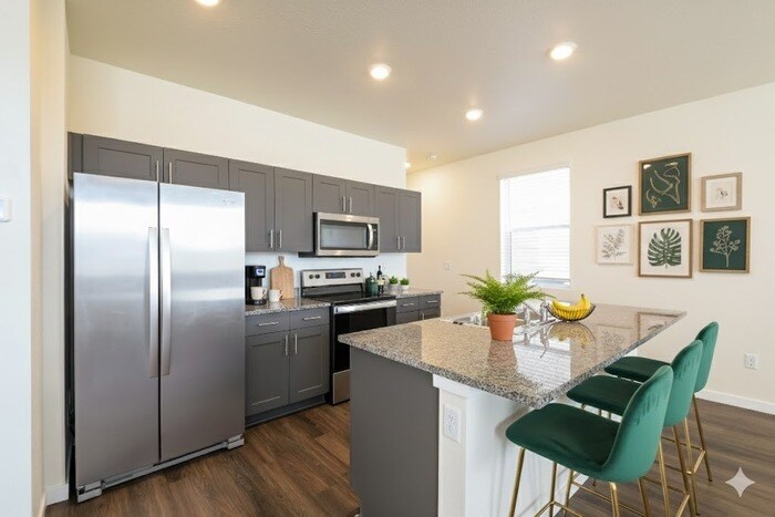 Building Photo - 13486 Oneida Ln