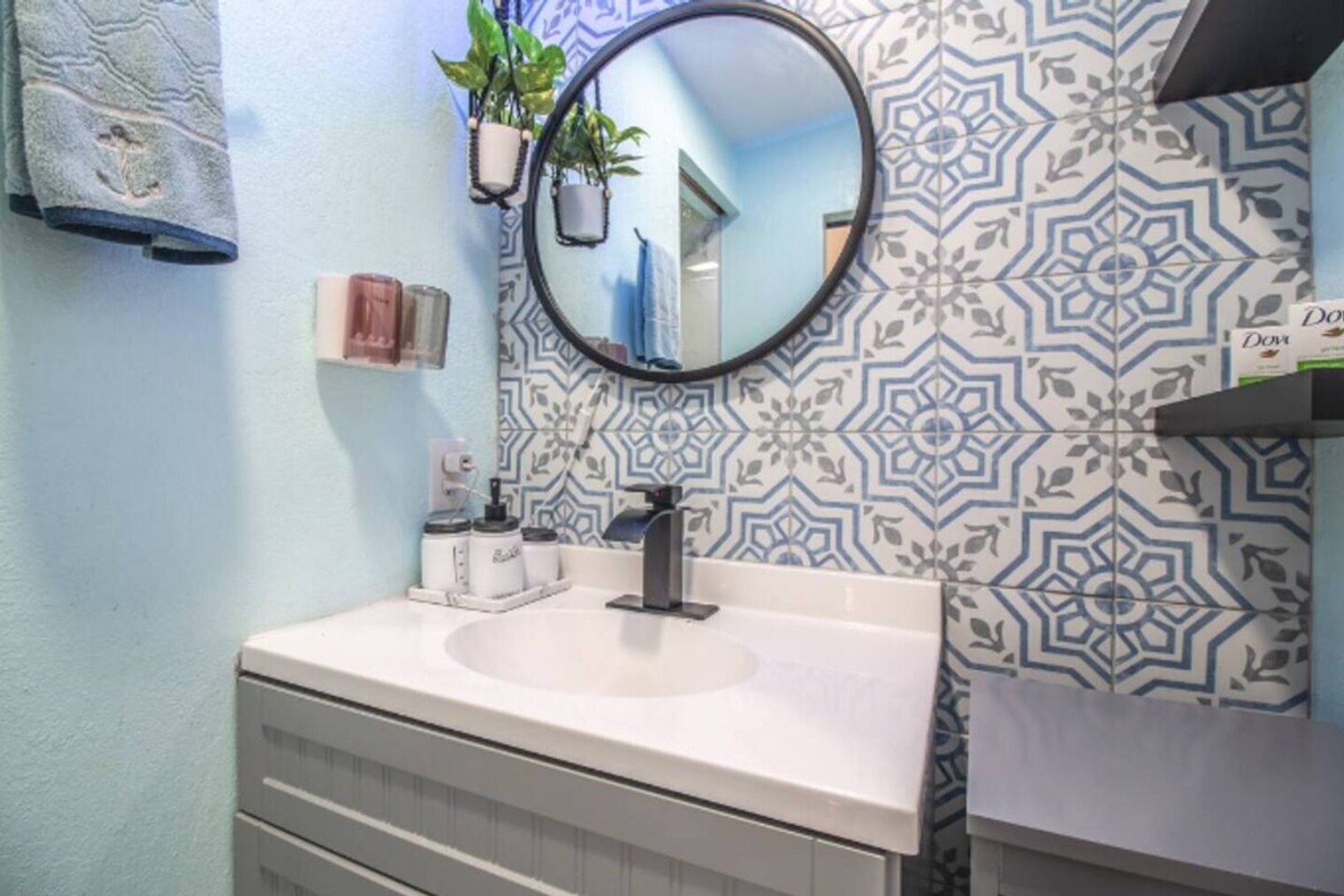 Building Photo - 1229 Berwyn Rd