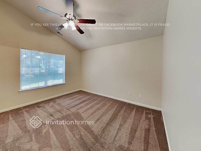 Building Photo - 7805 Royce Hall Ln