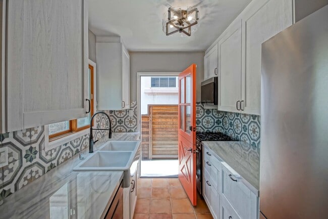 Building Photo - ENJOY INDOOR/OUTDOOR CALIFORNIA LIVING IN THIS CHARMING & STYLISH, 3BR1.5BA GOLDEN HILLS HOME W/ ...