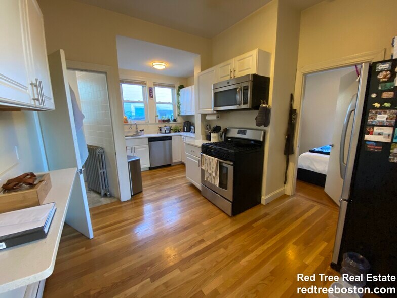 Building Photo - 11 Stickney Ave