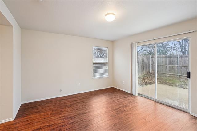 Building Photo - 9120 Sun Haven Way