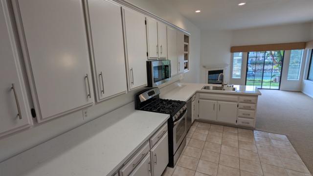 Building Photo - 4681 Park Dr
