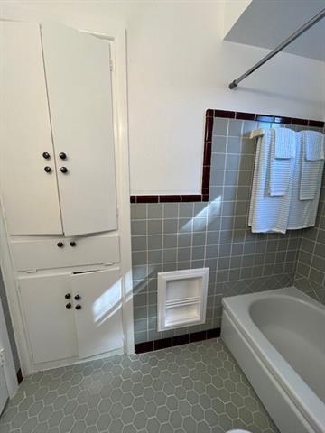 Building Photo - 2314 Tealford Dr