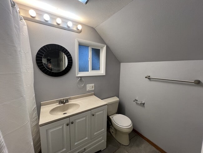 Building Photo - 13803 Marlatt Rd S