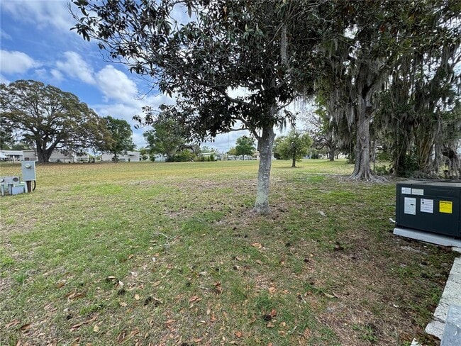 Building Photo - 8066 Highpoint Blvd