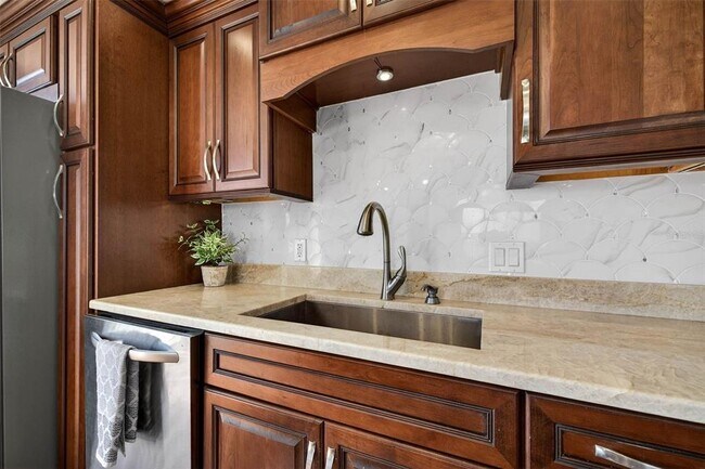 Building Photo - 1501 Gulf Blvd