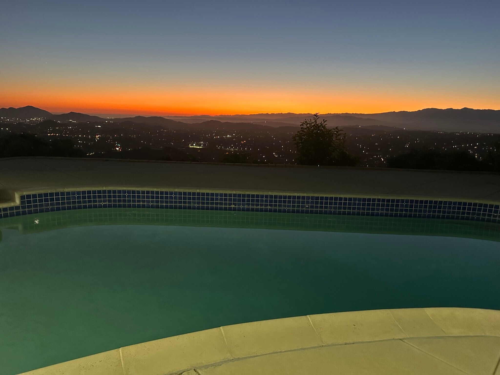 Building Photo - 2506 Sapra St