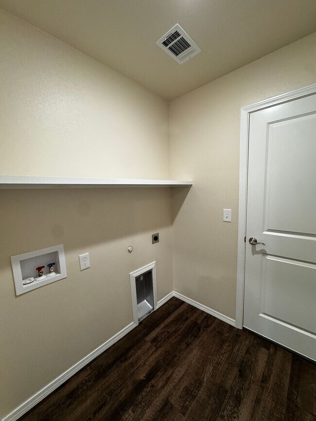 Building Photo - New construction!!! Beacon Pointe 3/2/2