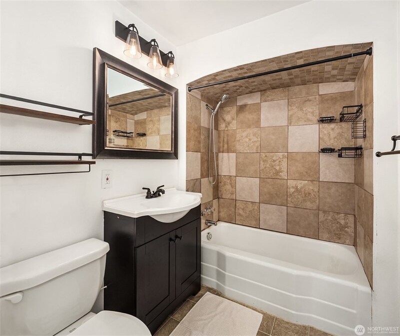 Building Photo - 1817 S 3rd St