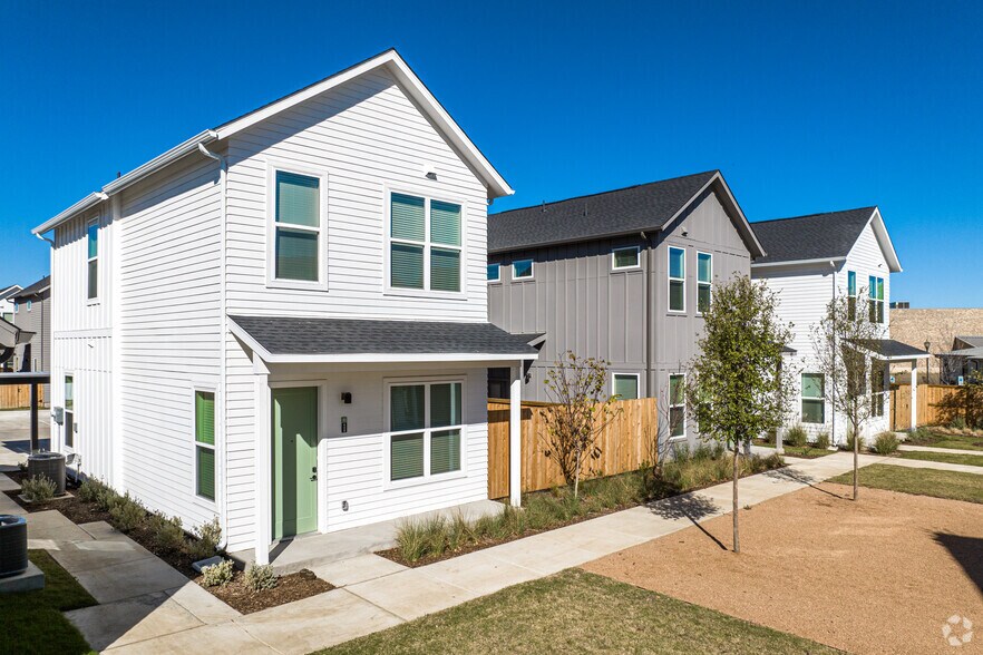 Perch Denton 2205 N Bonnie Brae St Denton TX 76207 Apartment Finder