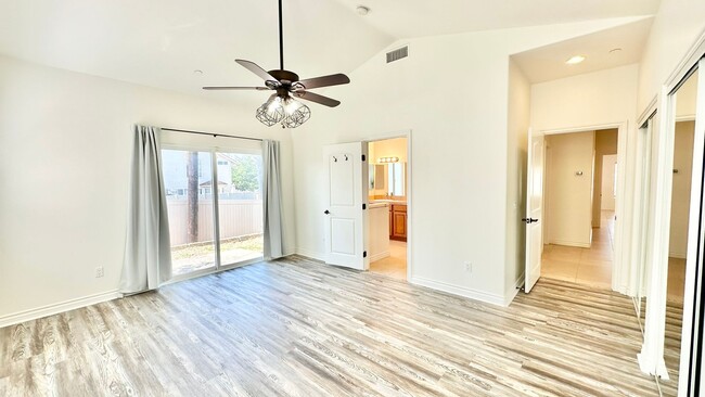 Building Photo - Great Single Story Home Minutes from Everything in Quiet cul-de-sac Street & Neighborhood Locatio...