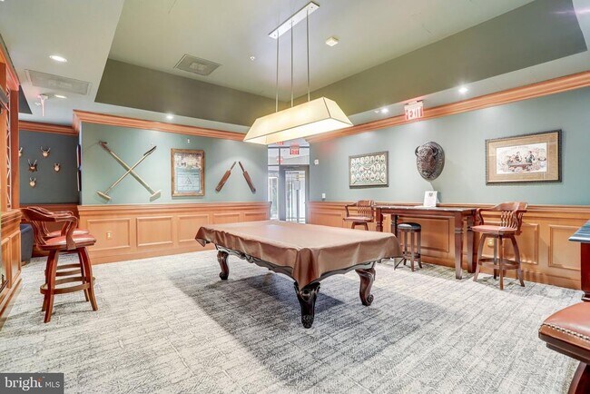 Building Photo - 3101 N Hampton Dr