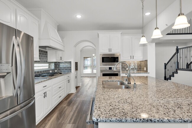 Building Photo - 12840 Platt Dr