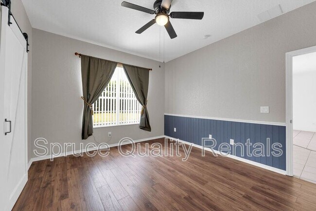 Building Photo - 1151 N Hampton Dr