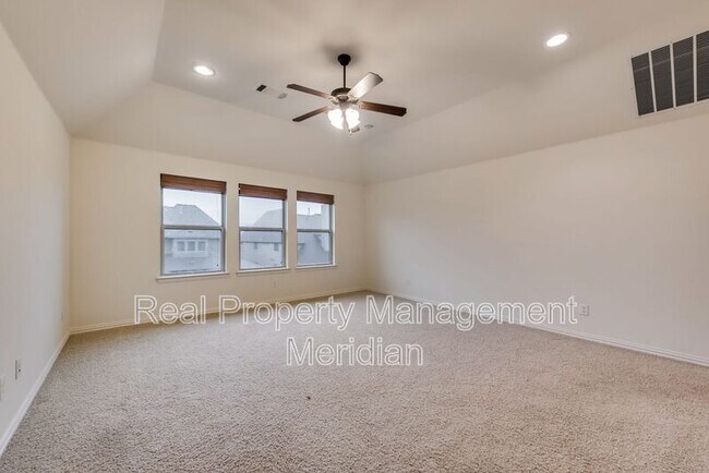 Building Photo - 14900 Foxbriar Ln