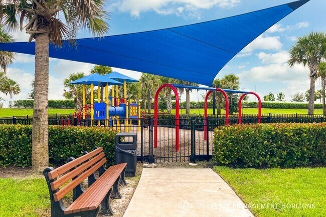 Building Photo - 15436 White Linen Dr