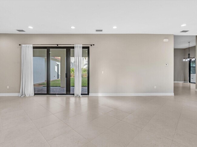 Building Photo - 10630 SW 55th St