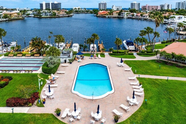 Building Photo - 3351 Spanish Trail