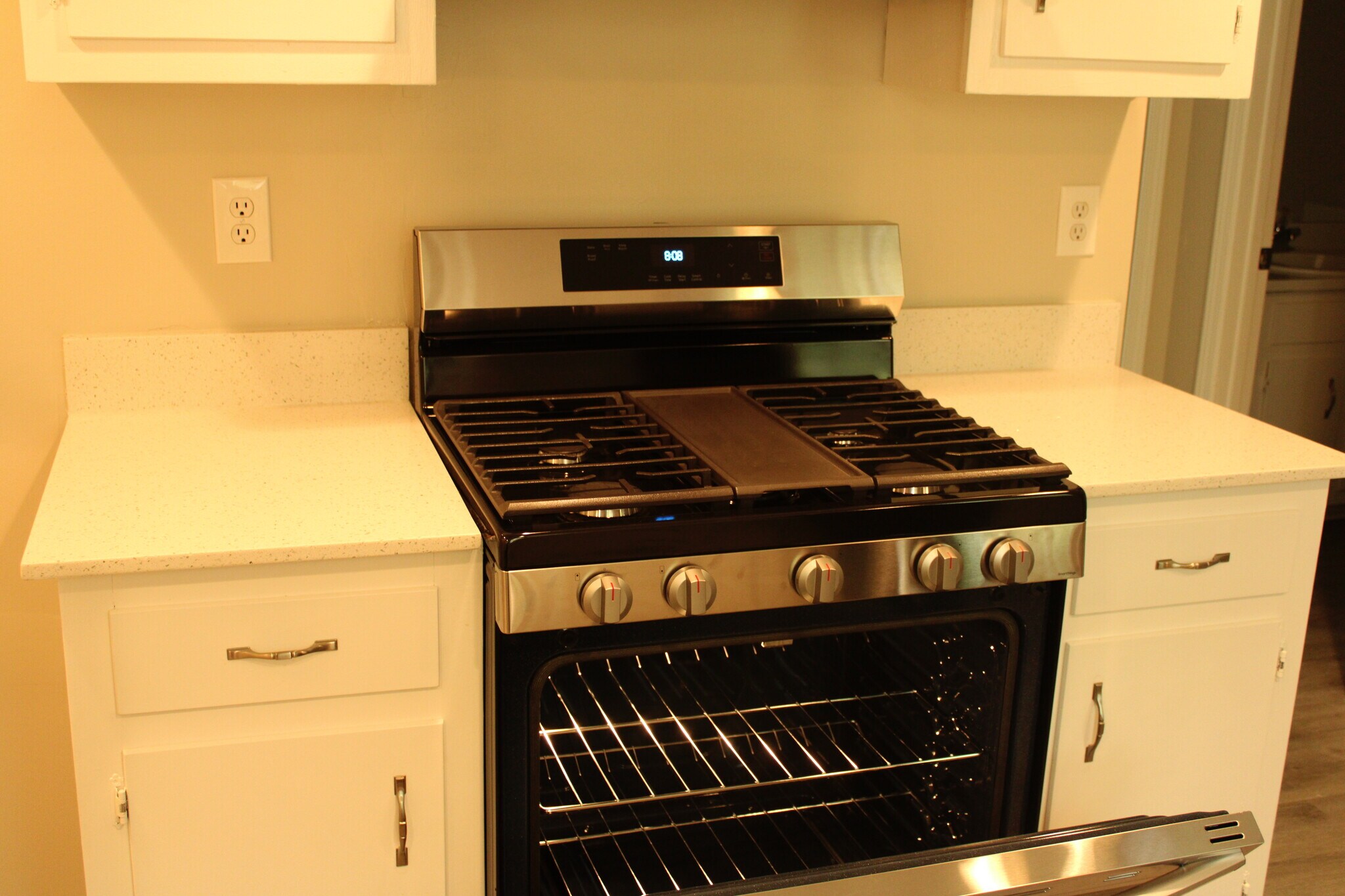 Building Photo - 1386 Williamsburg Ln