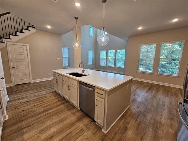 Building Photo - 8045 Emerald Rock Dr