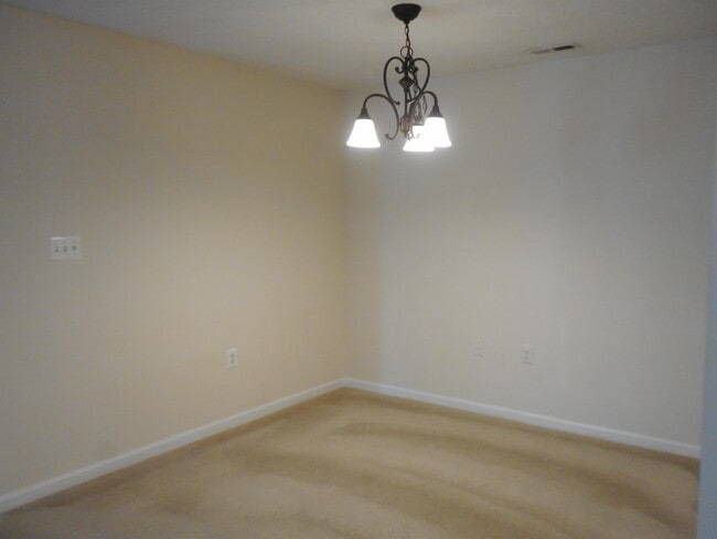 Building Photo - 108 Bayland Dr