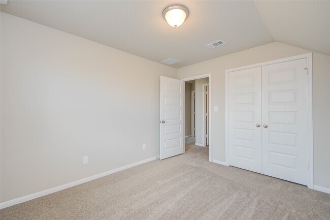 Building Photo - 8403 Baywatch Cir